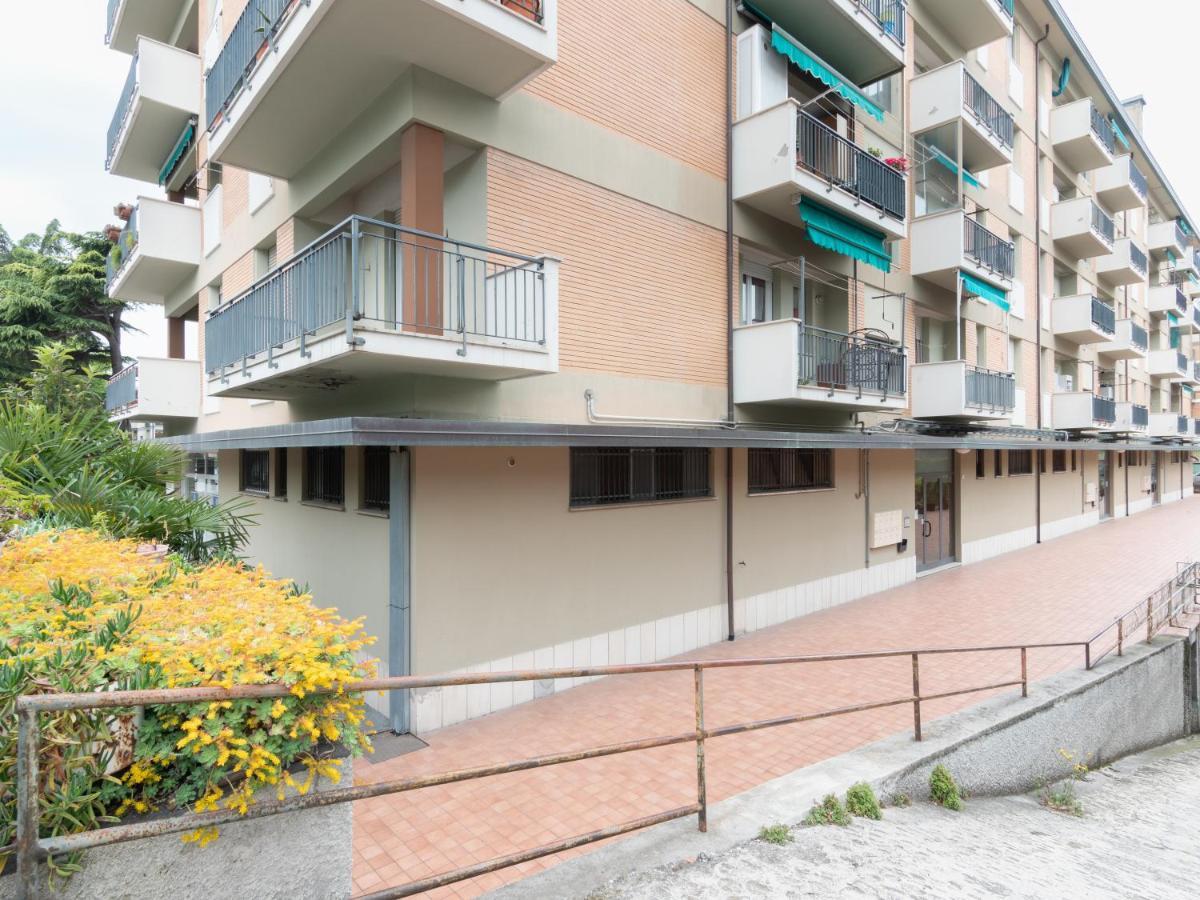 Flaminia Bright & Roomy Apartment Pesaro Exterior foto
